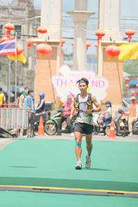 BIB: 201
                            <button type="button" onclick="openModal(21761963)" class="btn btn-primary btn-sm float-right btn-popup" data-toggle="modal" data-target=".modal-high-quality">
                        <i class="fas fa-shopping-cart"></i> Add to Cart
                    </button>
                                            <button type="button" onclick="isThisMe(21761963, true)" class="btn btn-success btn-sm float-right btn-popup btn-isme hidden" data-toggle="tooltip" data-placement="bottom" title="นี่คือรูปของคุณใช่ไหม คลิกที่นี่เพื่อเอาเข้าอัลบั้ม">
                        <i class="fas fa-plus"></i> Add to album
                    </button>
                    <button type="button" onclick="isThisMe(21761963, false)" class="btn btn-warning btn-sm float-right btn-popup btn-isnotme hidden">
                        <i class="fas fa-ban"></i> Remove from album
                    </button>